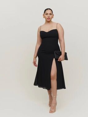 Reformation Juliette Black Dress Size 0 side slit